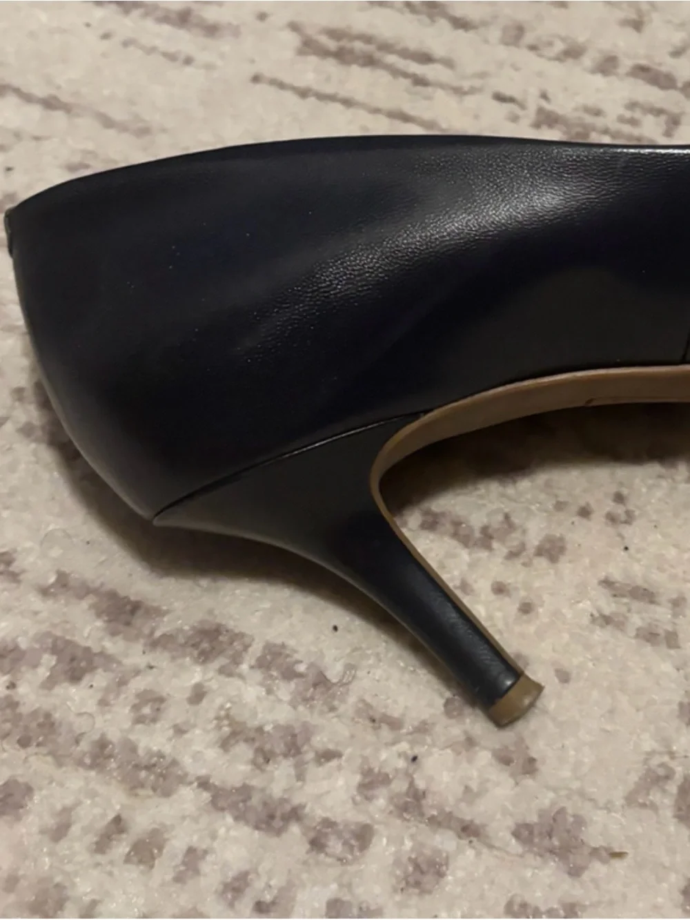 Alfani Step ‘N Flex Navy Pointed Toe Leather Pumps – Women’s Size 8